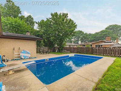 37719 Adrian Dr