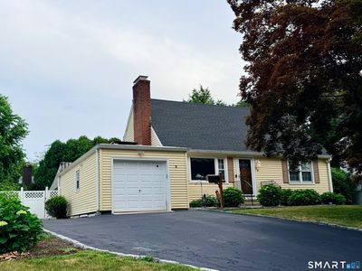 14 Ayres Drive