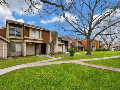 12569 Wellington Park Dr