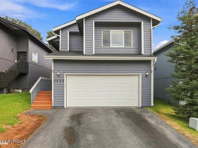 Property at 8929 Meadow Park Cir, Eagle River, AK