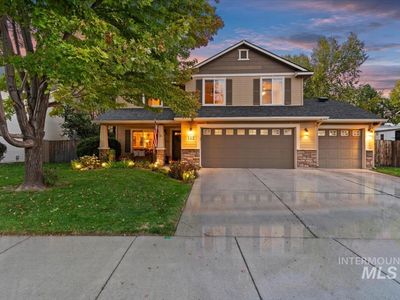 152 E Cassidy Dr