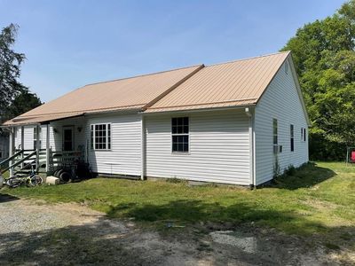 1099 Green Level Rd