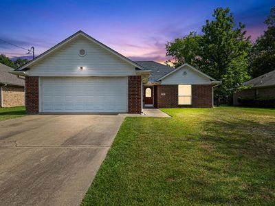 Property at 109 W Reynolds St, White Oak, TX