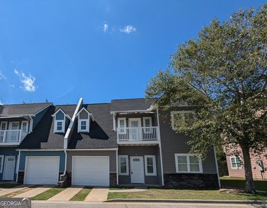 Property at 205 Solomon Cres, Albany, GA