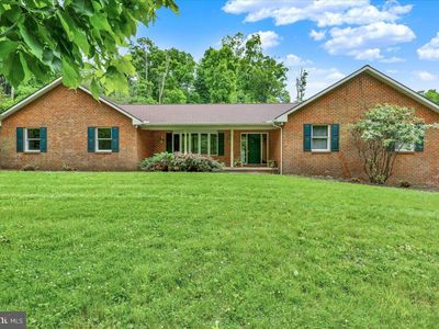 283 Witmer Rd