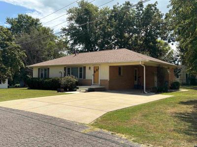 105 Cherry Laurel Ln