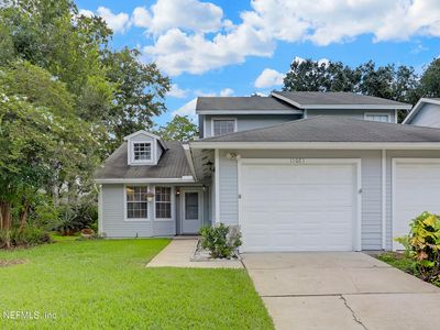 11061 WANDERING OAKS Drive #01