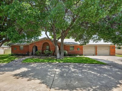 811 Lennox Ave
