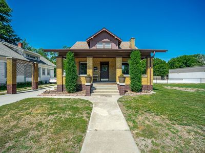 341 S Hillside Ave