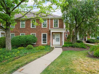 402 Royal Ct