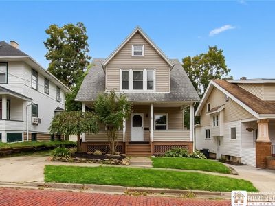 28 Newton Ave