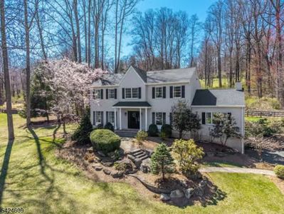 Property at 11 Devonald Dr, Asbury, NJ