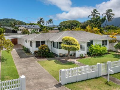 225 Awakea Rd