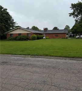 5655 Bradley Dr