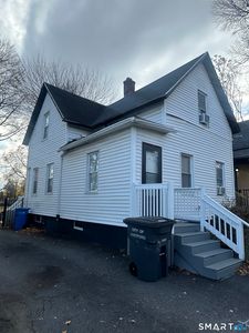 35 Loomis Street