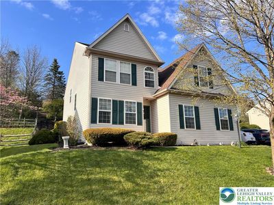 8355 Valley Grn