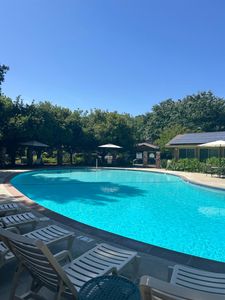 1703 Donner Ave APT 4