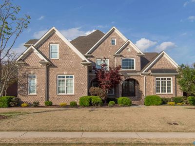 3107 Brook Park Dr SE