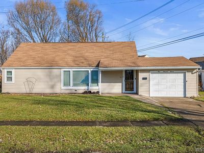 111 Louis St