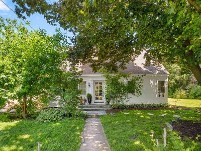 1008 Edward Rd