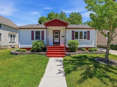 918 4th STREET