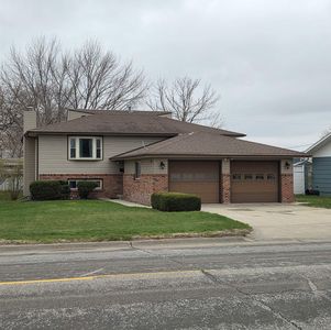 1505 W Pasewalk Ave