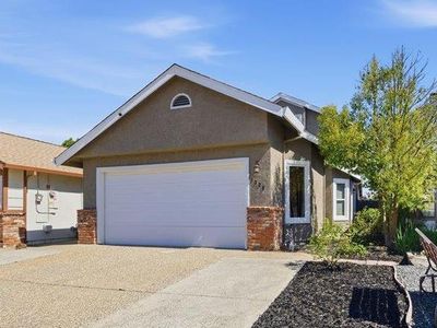 1328 Hidalgo Cir