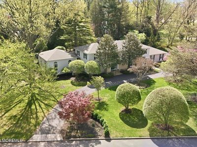 11 Woodside Drive