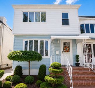69-68 57th Dr