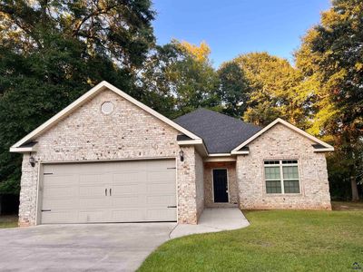 102 Village Walk