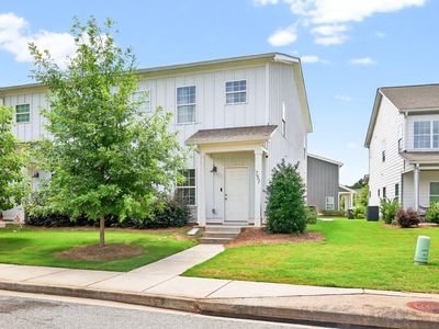 757 Eudora Welty Way