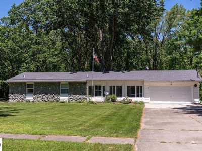3931 Jim Dr