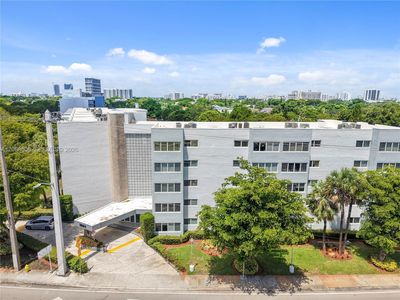 2690 SW 22nd Ave APT 301