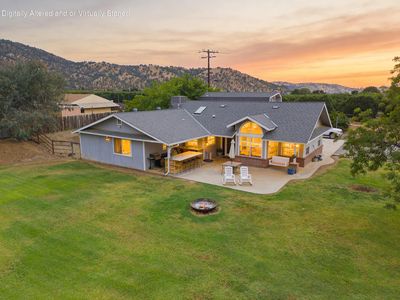 33614 Globe Drive