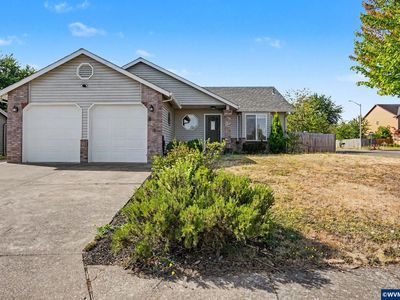 Property at 221 W Lincoln St, Carlton, OR