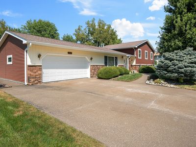 126 W 28th Ave