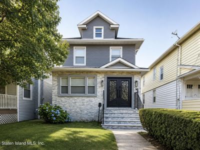 142 Decker Ave