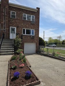 4200 Napier Ave