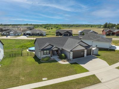 709 Pointer Cir