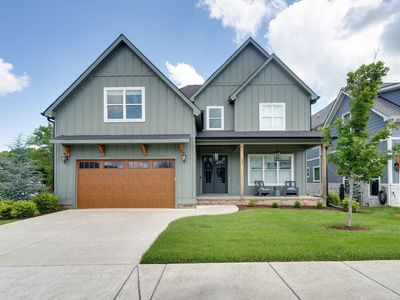 11 Hammock Dr