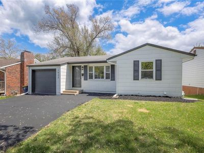 7933 NE San Rafael Dr