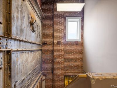 800 W 8th Avenue #204