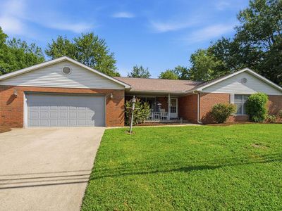 8366 Sharon Rd