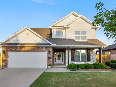 4207 SW Hollyhock St