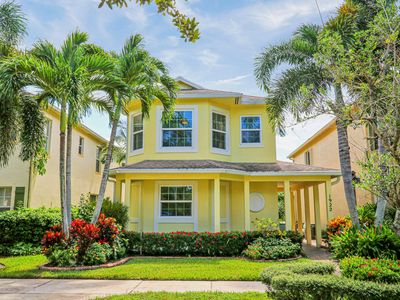 1922 SE Niceville Drive