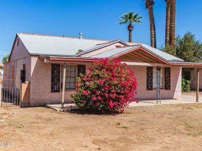 2520 W Washington St