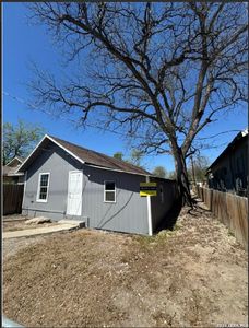 1111 DELGADO ST