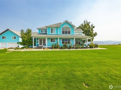 1190 Summit Boulevard