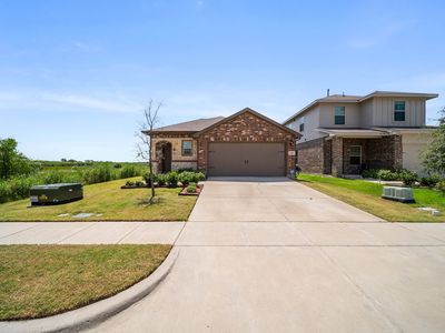1501 Dilley Ln