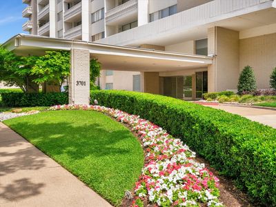 3701 Turtle Creek Blvd APT 9H